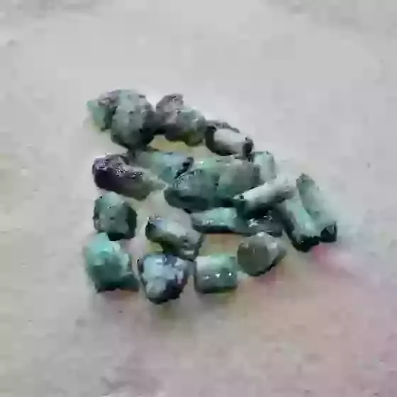 Emerald Crystal Low Grade 7 to 15mm long